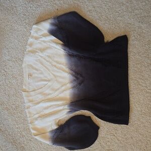 Boutique sweater NWOT sz M/L